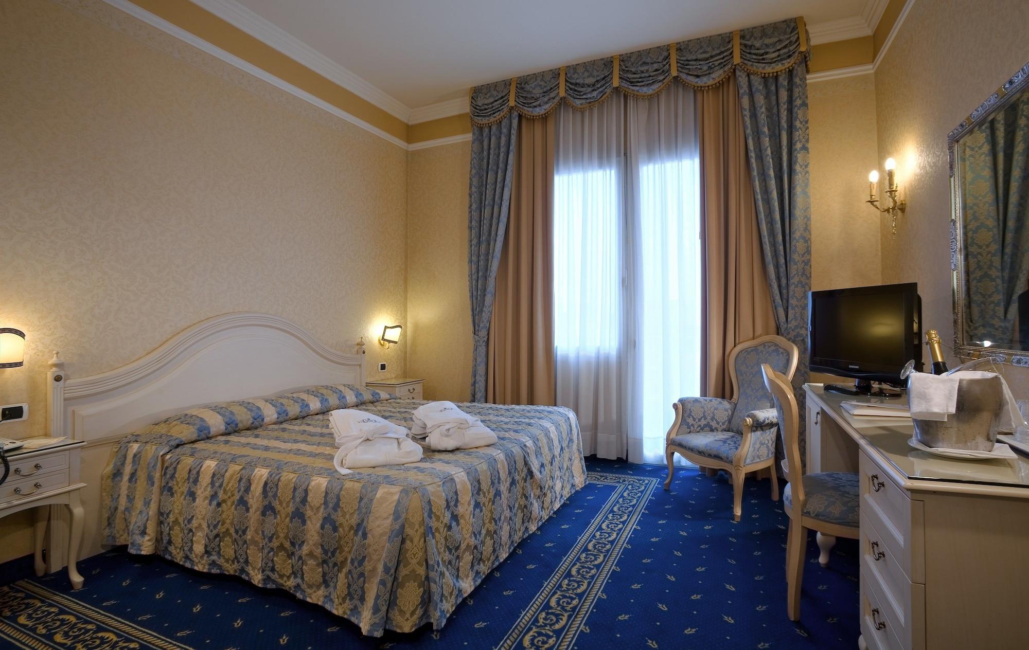 Hotel Terme Helvetia Abano Terme Exterior photo