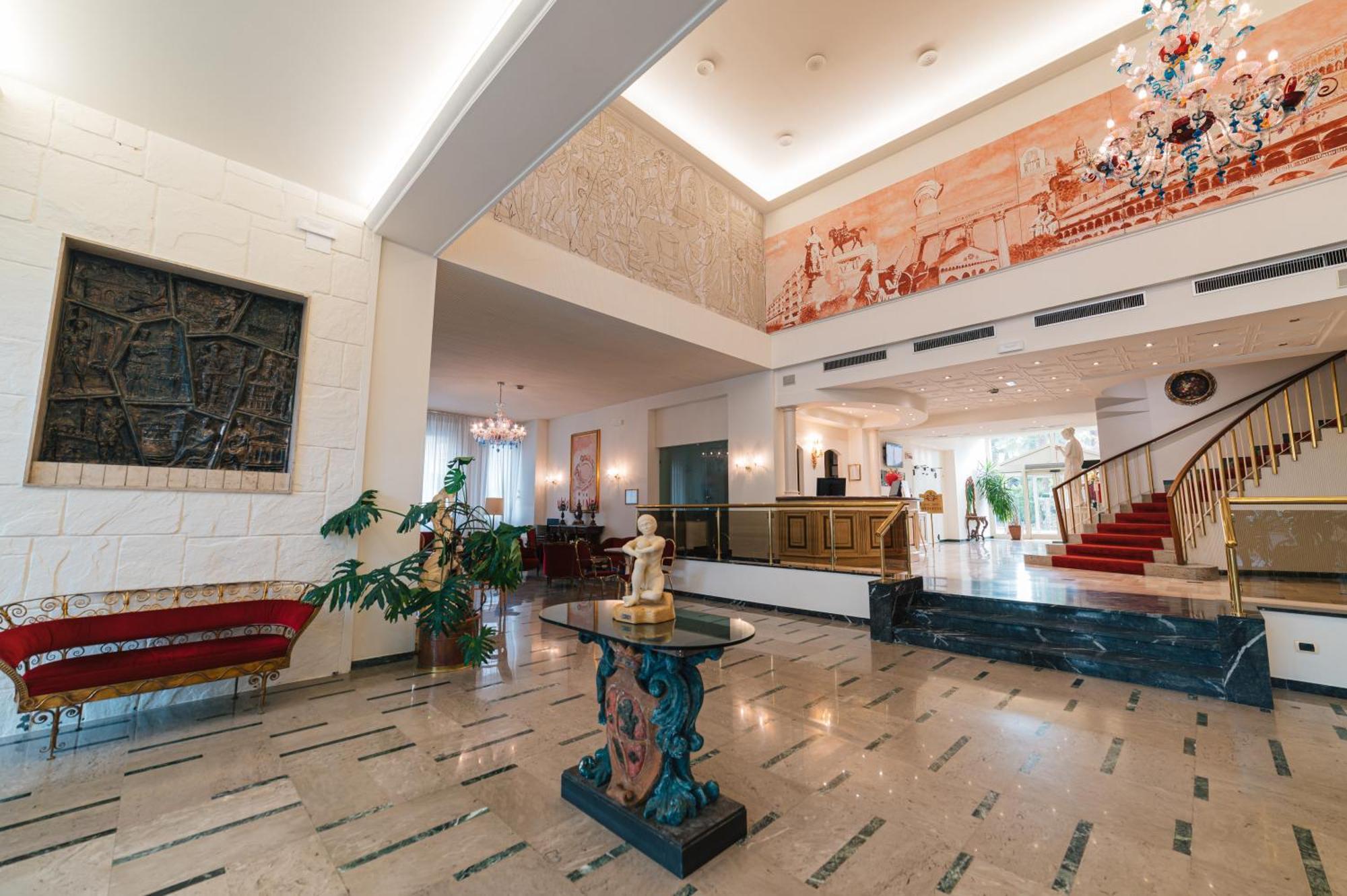Hotel Terme Helvetia Abano Terme Exterior photo