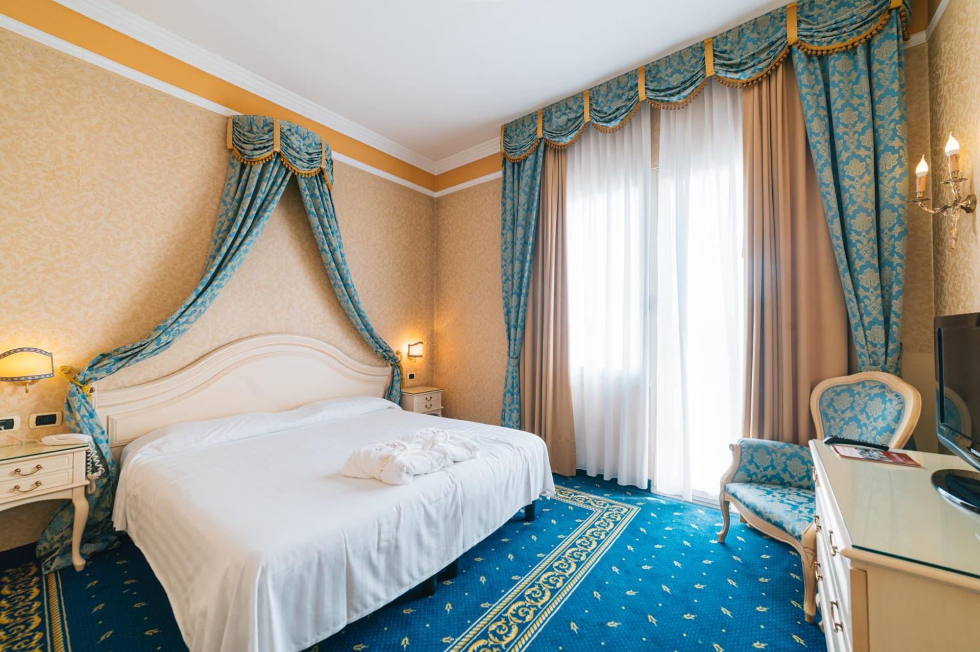 Hotel Terme Helvetia Abano Terme Exterior photo