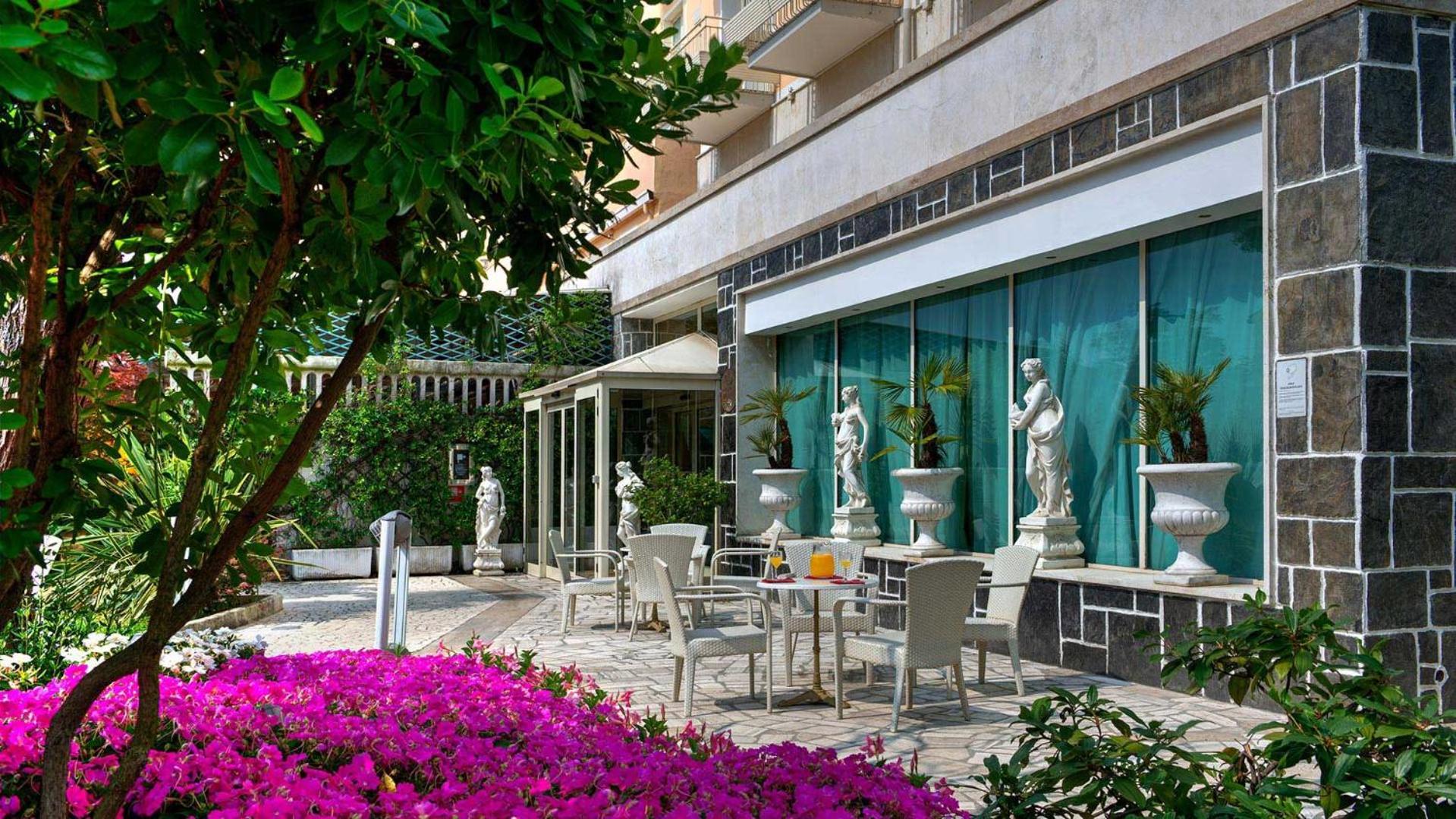 Hotel Terme Helvetia Abano Terme Exterior photo